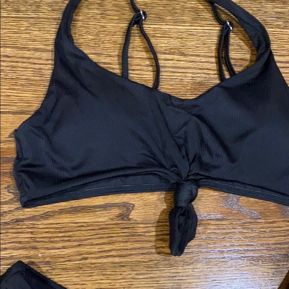 Black Ribbed Bikini Set - Picture 6 of 7